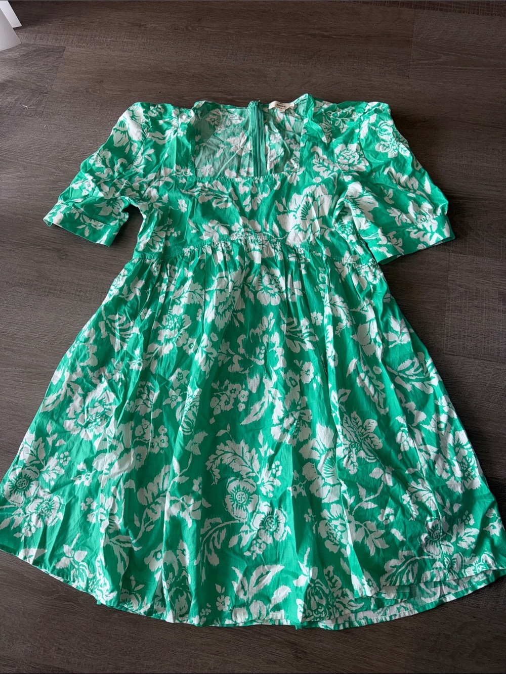 Entro Green & White Floral Babydoll Mini Dress - Size Large